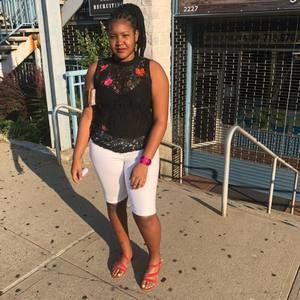 Meet your Posher, Ebony